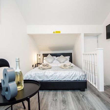 Five Seasons Liverpool City - Modern Studios Near Anfield Екстер'єр фото