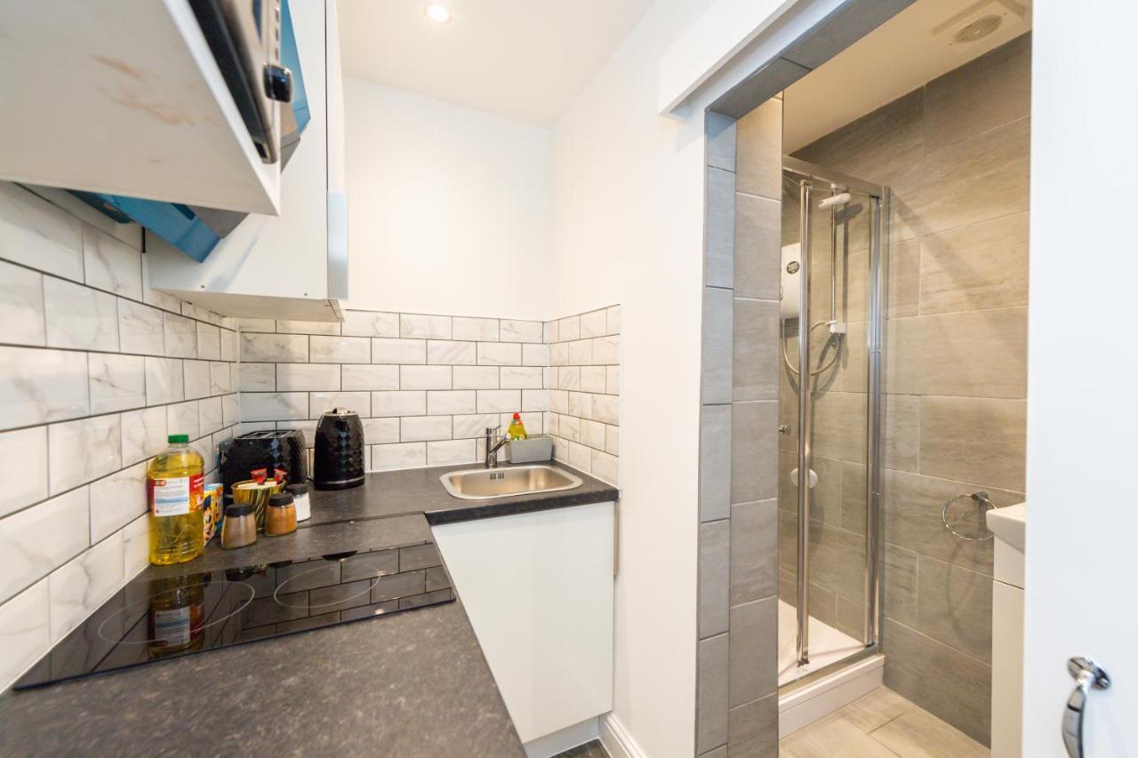 Five Seasons Liverpool City - Modern Studios Near Anfield Екстер'єр фото