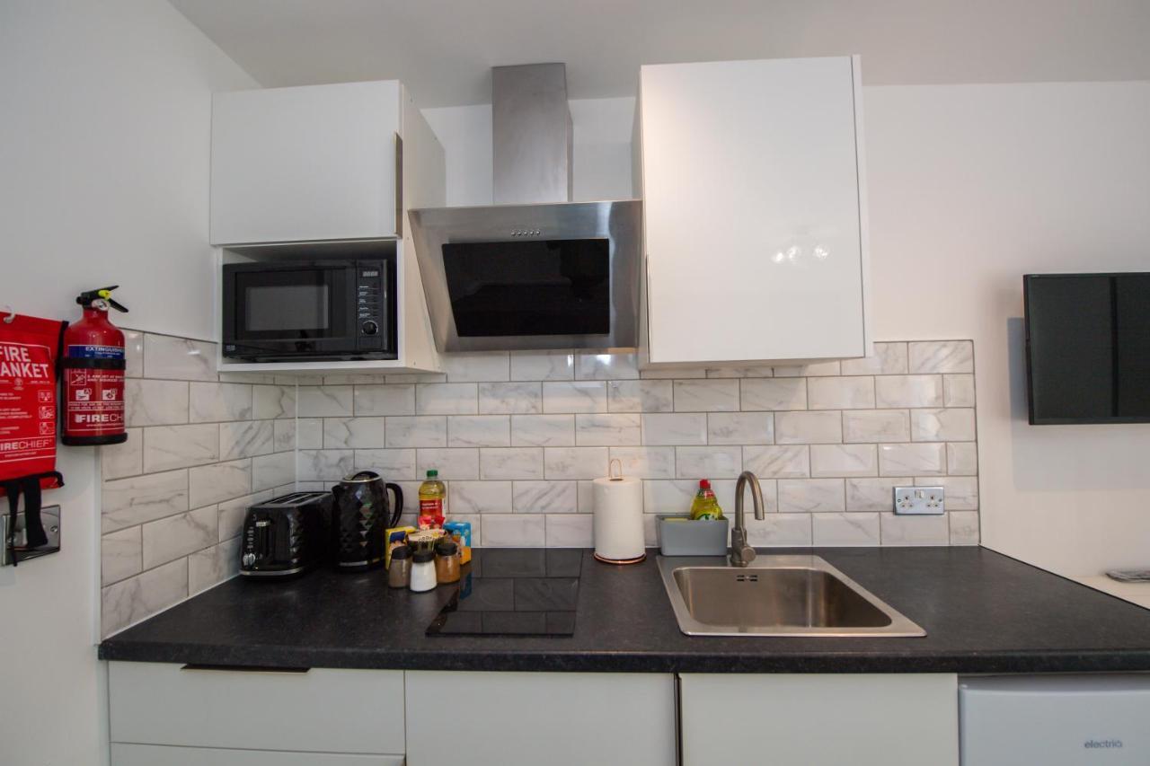 Five Seasons Liverpool City - Modern Studios Near Anfield Екстер'єр фото